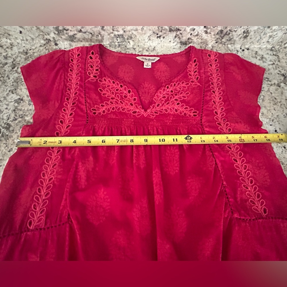 Lucky Brand Pink Red Eyelet Embroidered
Boho Indian Style Blouse Size S - Picture 10 of 11
